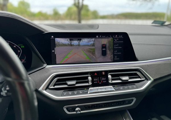 BMW X5 M cena 315000 przebieg: 115800, rok produkcji 2020 z Zielonka małe 379